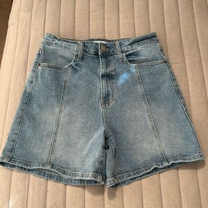 Cello denim jean shorts, high rise pixie, size L